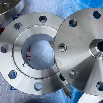 Какво е ASTM A182 F44 еквивалент?